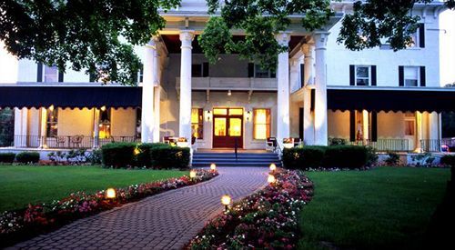 White Inn Fredonia Bagian luar foto